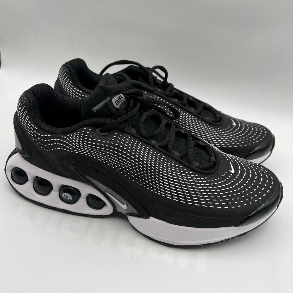 Nike Air Max Dn Mens 8 Black White Haptic Mesh Dynamic Air Sneakers DV3337-020